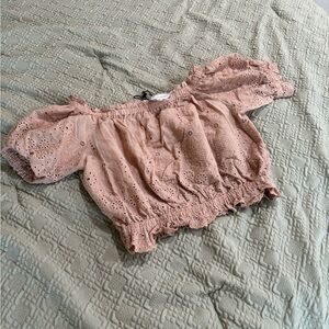 Gathered St. Helena • Eyelet Off-Shoulder Crop Top • NWT • Small •